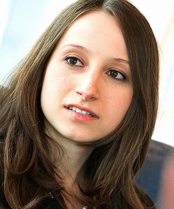 Adina_Notto_headshot